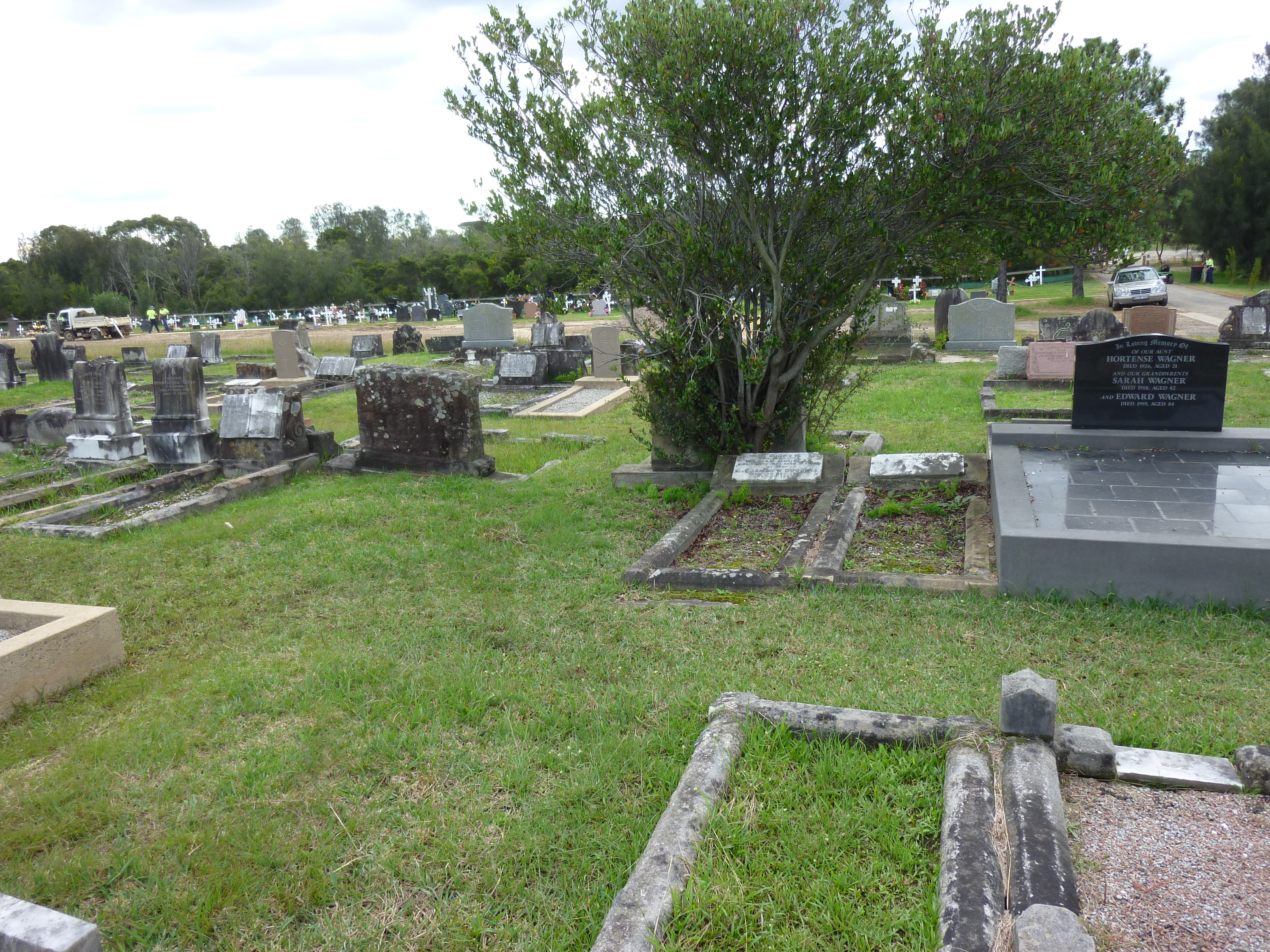 Photo of photos/John Kennedy McLennan died 1931 - gravesite Rookwood